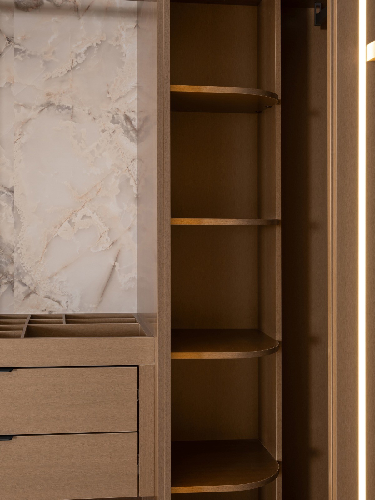 Mocha Giyinme Odaları